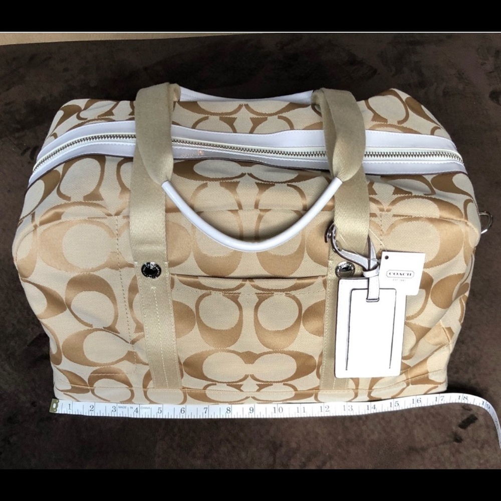 ‼️‼️‼️AUTHENTIC COACH WEEKENDER‼️‼️‼️